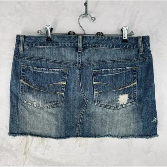 Aeropostale 11/12 (36x14) Jean Mini Skirt Distressed Cut-Off Blue‎ Embellished - Picture 1 of 11